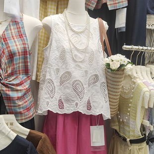 波西米亚风镂空白色吊带背心女夏季2025新款独特系带刺绣无袖上衣