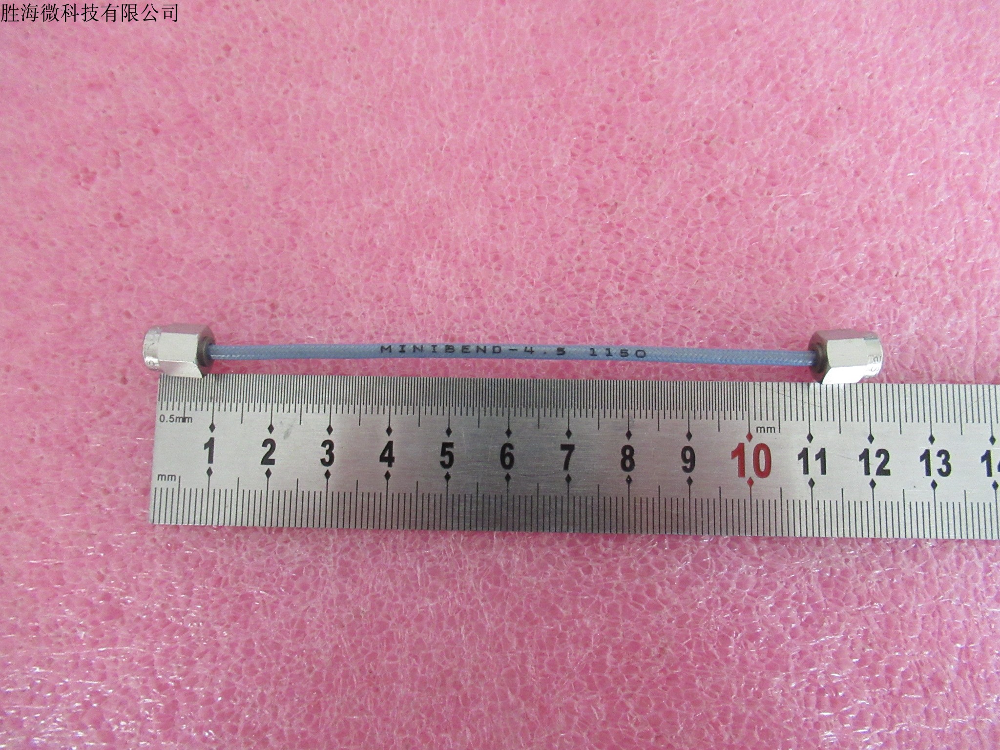 进口Minibend-4.5 DC-24GHz SMA-SMA12CM射频微波同轴电缆跳线