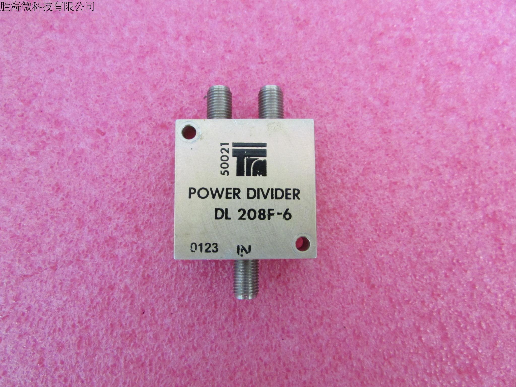 TRM进口 DL208F  20-2000MHz SMA 一分二 射频微波同轴功分器  型号：DL208F 分路：2 - Way 频率范围：20-2000MHz 插入损耗:   1.25dB（max) 隔离度 ：    20 dB(min) 输入功率：5W 连接器形式：SMA Female