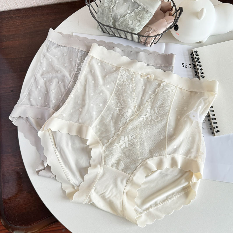 贝莱娅复古蕾丝无痕轻薄透气内裤