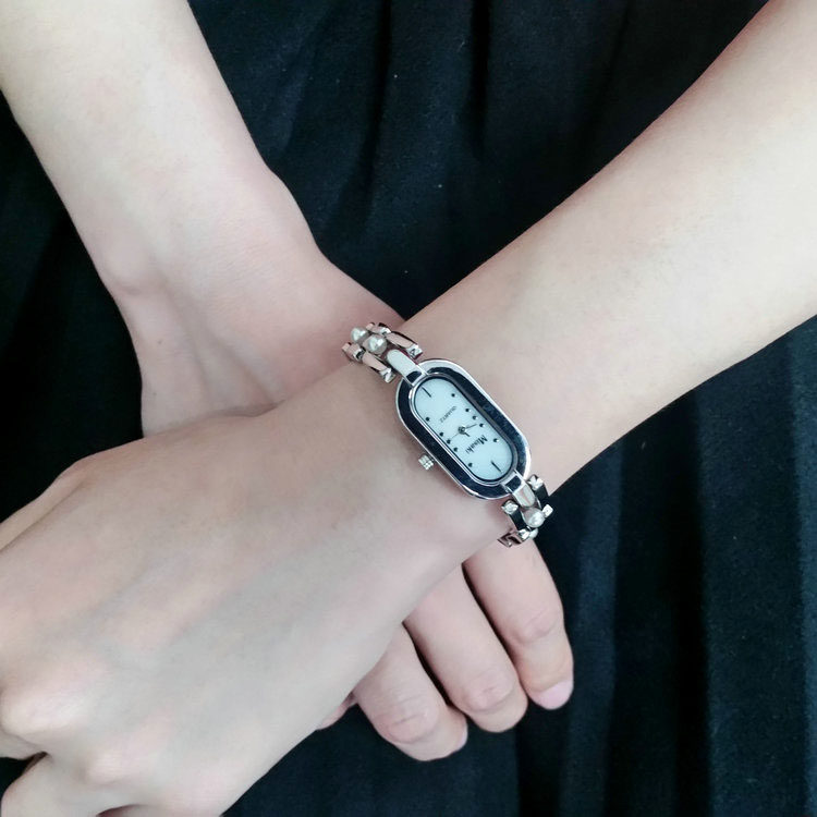 好货推荐珍珠手链女手表母贝椭圆形简约小表盘钢带超薄宴会时装表|ruв категории часы, часы - от Buy2taobao.com для оказания профессиональной услуги покупки агента Taobao