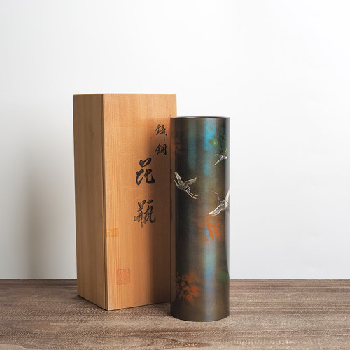 日本铸铜花瓶竖形直筒飞鹤花瓶室内书房茶室展厅样板间台面摆件