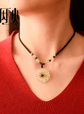 新中式玉石项链女复古岫玉吊坠锁骨链民族风简约旗袍汉服配饰品