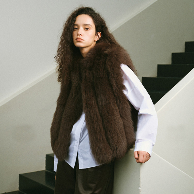 CLEON/芬兰进口柔软狐狸毛 半高领无袖皮草马甲外套年轻款皮草