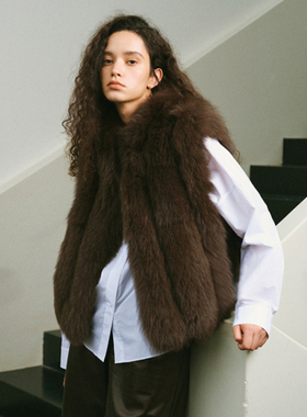 CLEON/芬兰进口柔软狐狸毛 半高领无袖皮草马甲外套年轻款皮草