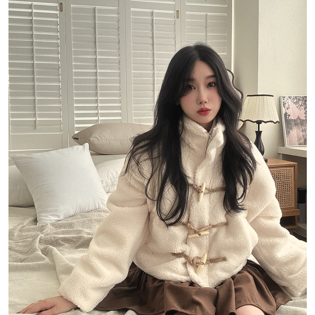 韩国chic 复古小个子慵懒风立领羊羔毛牛角扣夹棉保暖外套