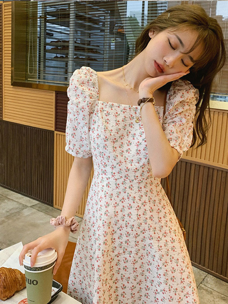 IN 2023 THE POPULAR NEW FRENCH SUPER FAIRY WAIST SQUARE NECK PUFF SLEEVE TEMPERAMENT FLORAL DRESS FOR WOMEN SUMMER