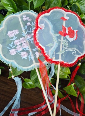 古风汉服团扇成品宫扇绣花扇子景区拍照打卡刺绣舞蹈扇长柄团扇