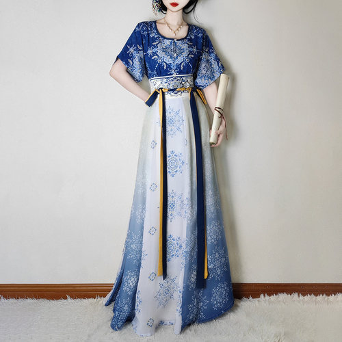 未央宫【瓷韵青花】汉服女唐褙子中国风青花瓷短衫日常显瘦款夏季