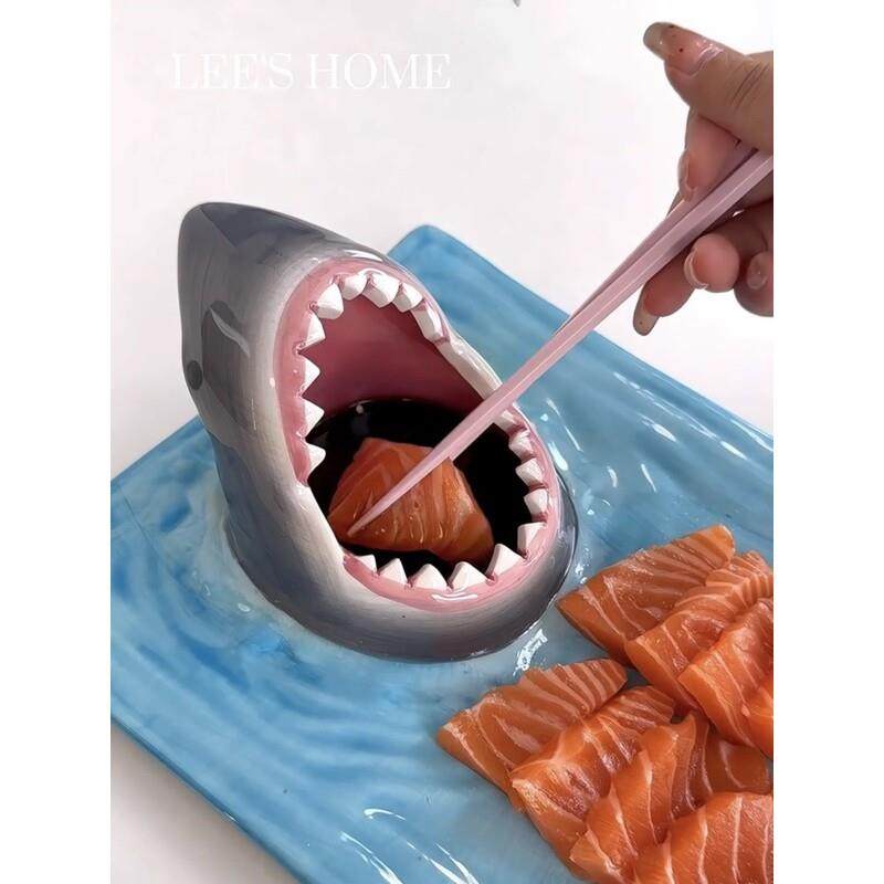 鲨鱼盘子大嘴吃饺子专用盘带蘸料醋碟家用厨房三文鱼寿司碟子陶瓷,餐饮具,餐用托盘,淘宝优惠券,粉丝福利购,淘宝优惠卷