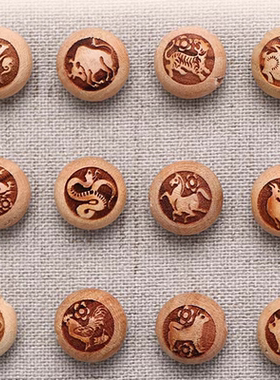 桃木雕刻十二生肖圆珠雕刻儿童手链饰品配饰桃木雕刻生肖Z运珠子