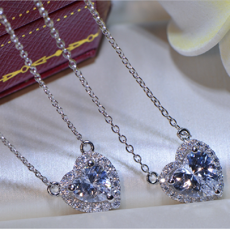 PT950铂金莫桑石锁骨链心形爱心围钻项链女吊坠1克拉首饰甜美围钻