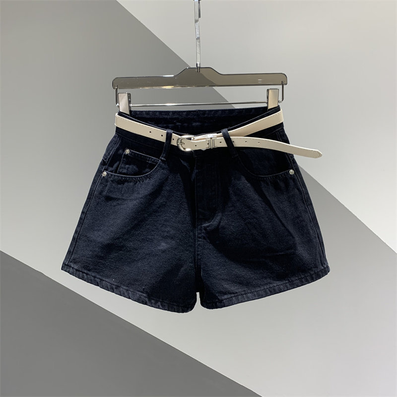 2026年春季新款做旧水洗牛仔阔腿短裤女百搭宽松显瘦外穿a字热裤,女装/女士精品,牛仔裤,淘宝优惠券,粉丝福利购,淘宝优惠卷