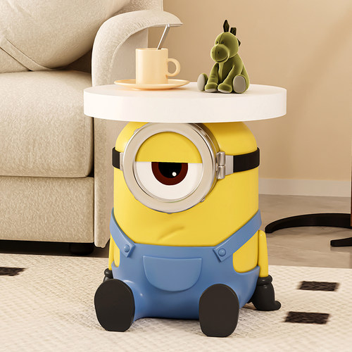 创意小黄人床头柜落地摆件