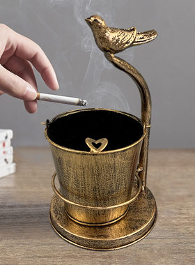 欧式复古烟灰缸创意金属小鸟个性装饰摆件酒吧餐厅实用桌面烟碟