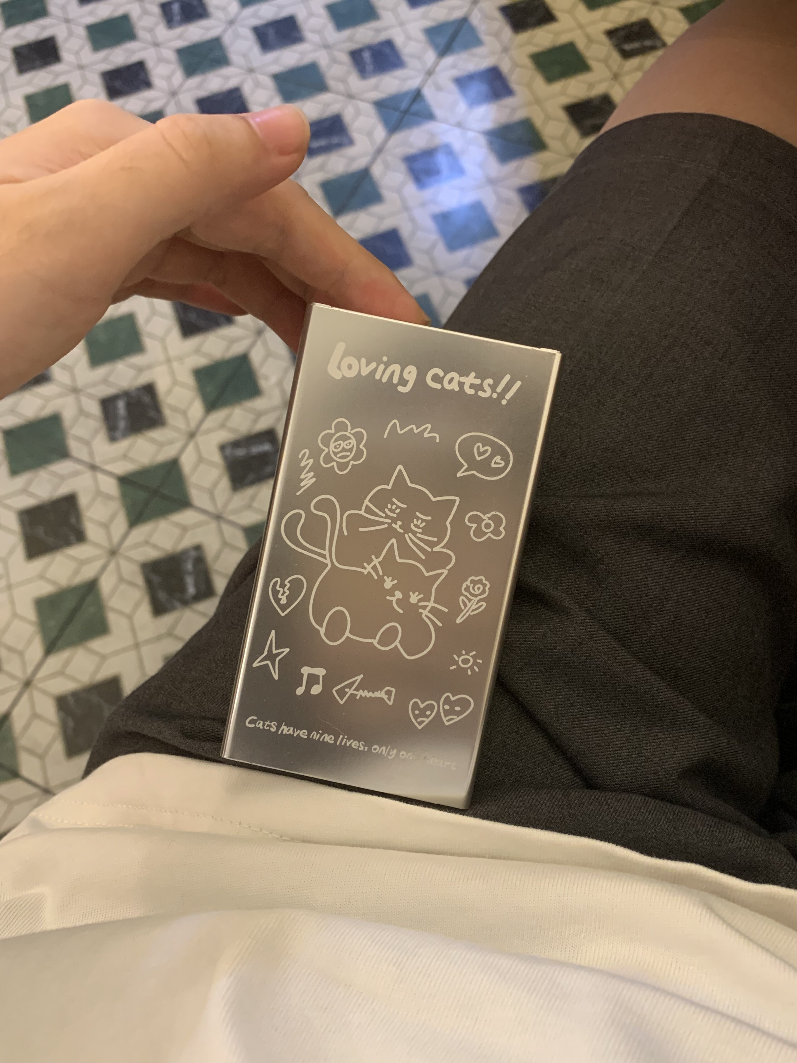 烟盒小粉喵喵屋雕刻金属