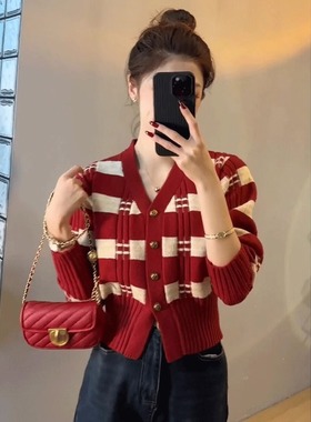 小香风红色针织开衫女士2025新款秋冬爆款红色高级感短款毛衣外套