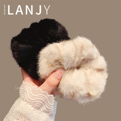 秋冬扎头发高级感毛绒大肠发圈女网红2025新款毛毛头绳头发饰