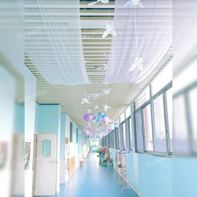 幼儿园走廊饰DIY材料透明幻彩蝴蝶吊饰氛围装感纱幔装饰布置材料.