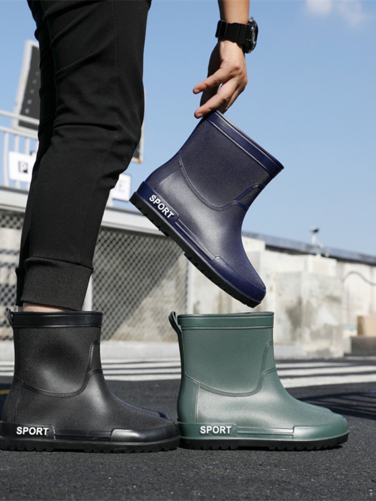 RAIN BOOTS MENS MEDIUM CUT WATER BOOTS FOR ALL SEASONS ANTI-SLIP WEAR-RESISTANT RAIN BOOTS FLEECE WARM KITCHEN SHOES FOR FISHING AND CAR WASHING