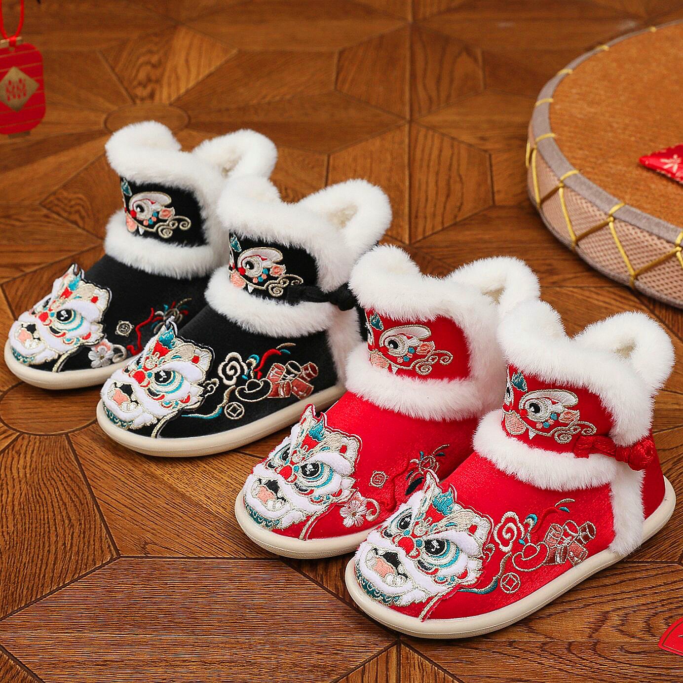 女童汉服鞋古风靴子儿童绣花鞋古装宝宝冬季棉鞋国风搭配马面裙鞋