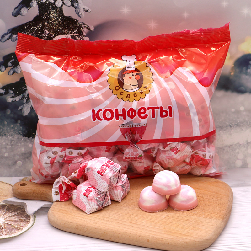 俄罗斯俄小淼进口糖果草莓酸牛奶味棉花软糖巧克力糖零食喜糖年货