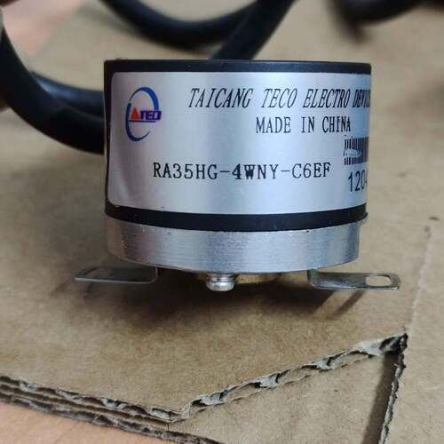 可议价东编码器 RA35HG-4WNY-C6EF，内孔尺寸8mm