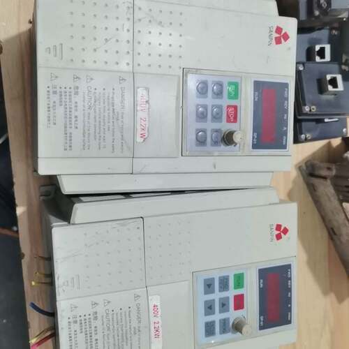 可维修三品变频器SANP-2.2G/3.7P-DG-xT议价