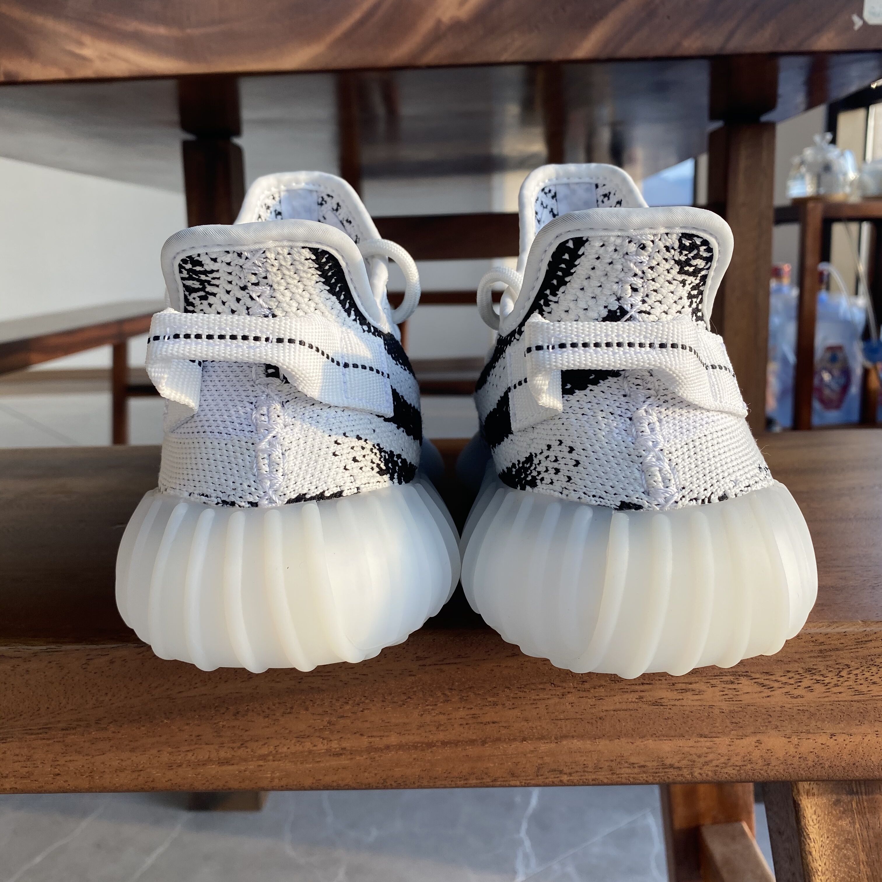 YEZIYEEZY椰子鞋男350男女鞋图片
