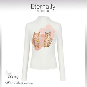 Eternally move “招财猫”印花白色小高领打底衫T恤女
