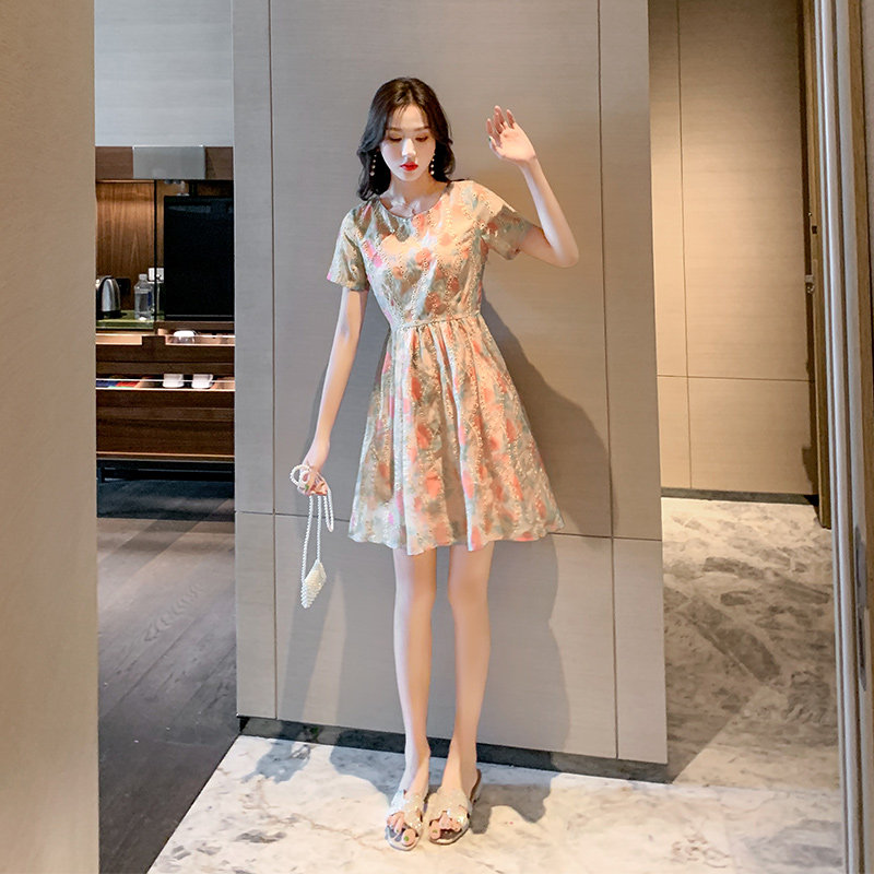 复古za碎花连衣裙女夏小个子2020夏装新款收腰显瘦气质小香风短裙