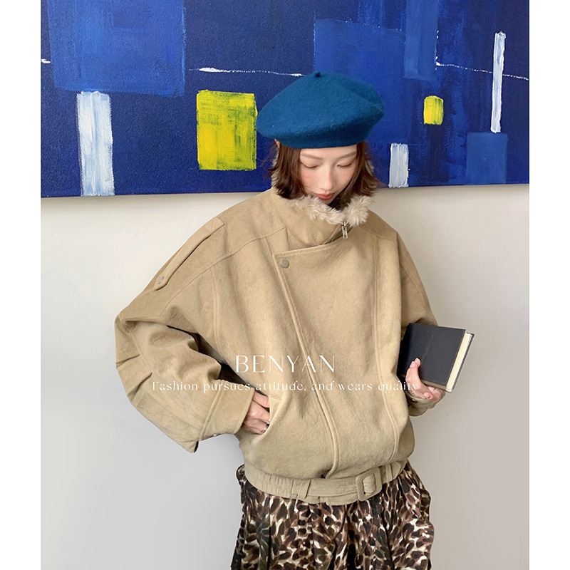 设计感毛毛拼接棒球服秋冬