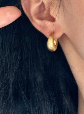 欧美法式磨砂拉丝哑光金银金属感水滴形耳扣女小众设计感高级耳环