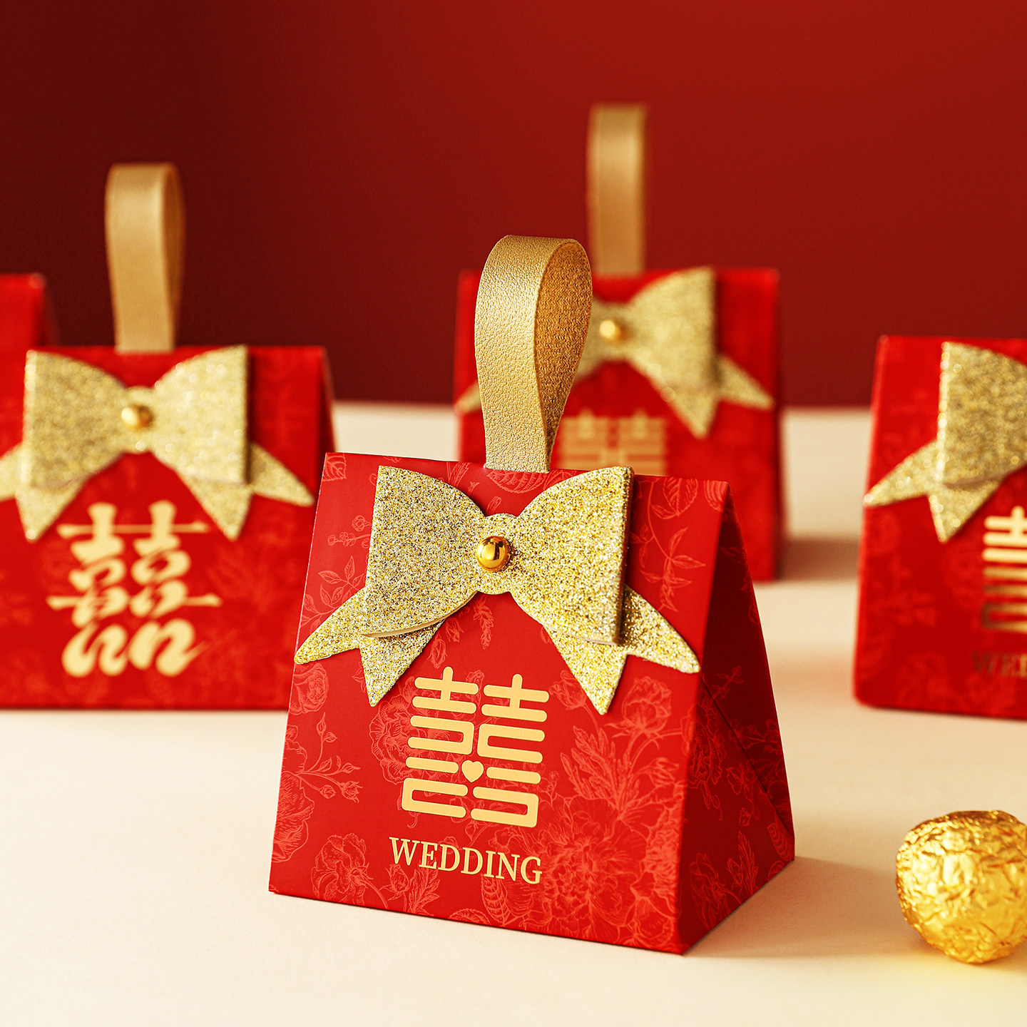 2025新款结婚喜糖盒子手提婚礼喜糖袋订婚糖果礼盒包装盒纸盒空盒