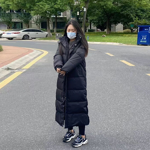 宽松休闲百搭面包服 韩版 黑色连帽棉服女超长款 过膝加厚冬2025新款
