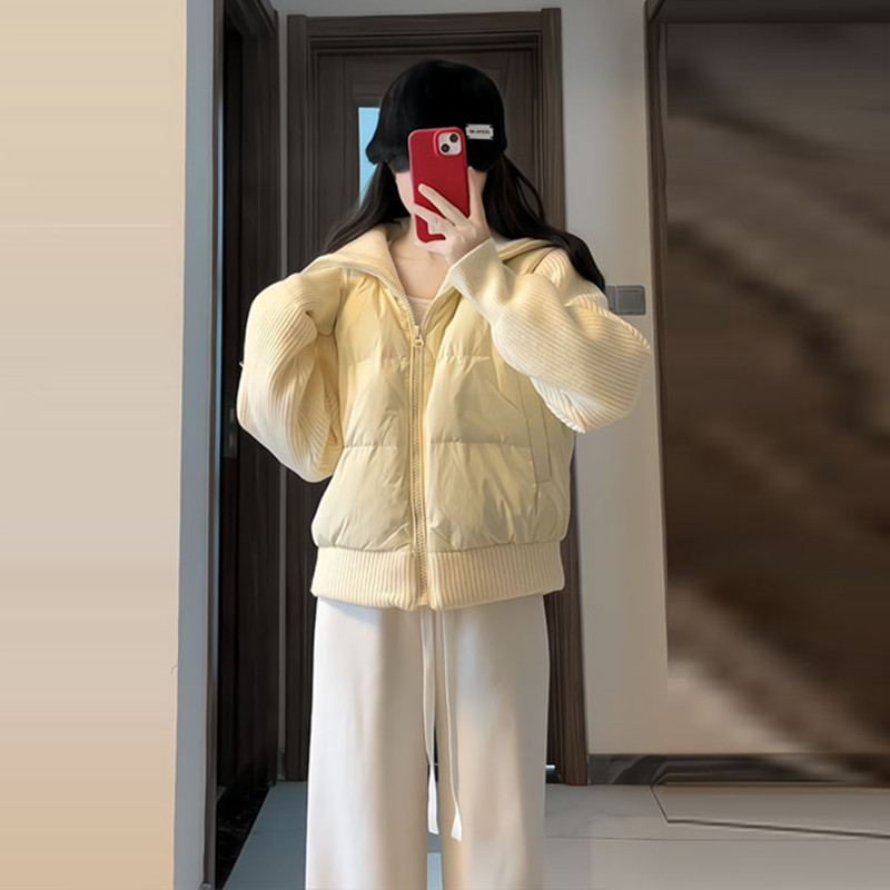 晶煊奶油泡芙拼接针织毛衣羽绒服