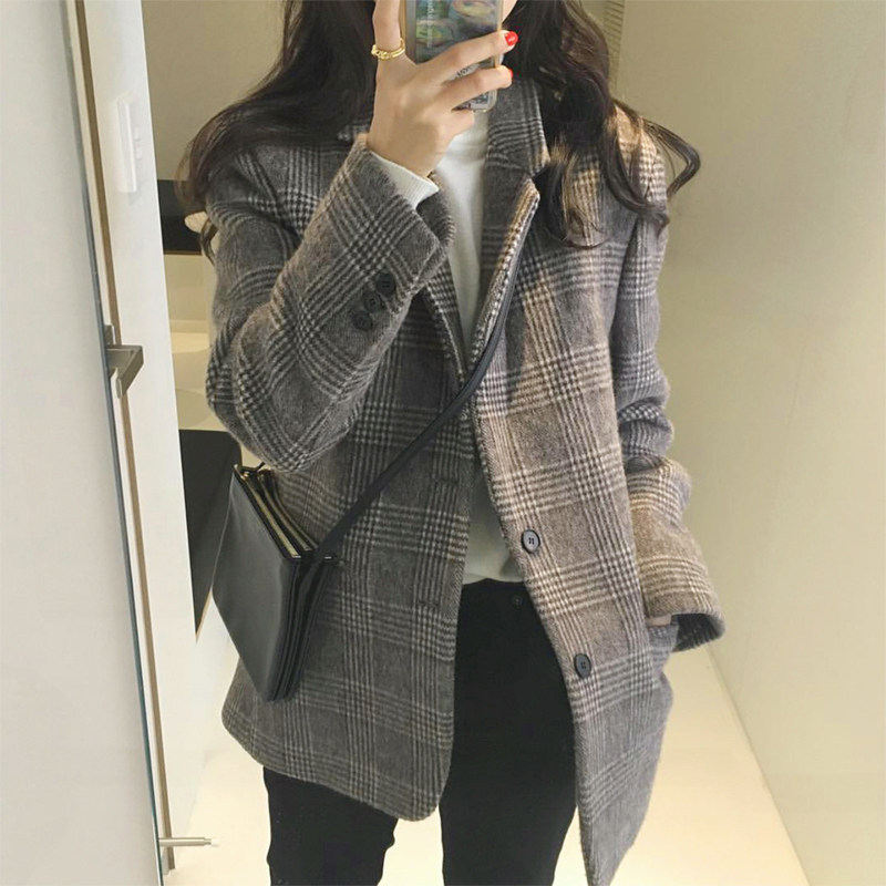 网红复古格子西装毛呢外套女秋冬2025新款韩版宽松小个子呢子西服