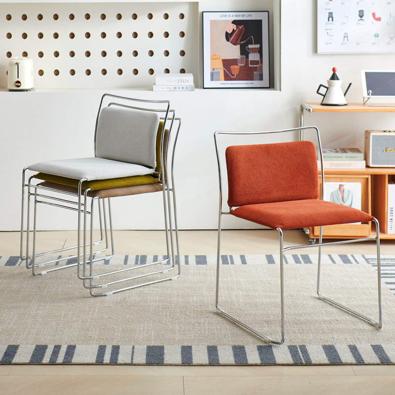 中古风餐椅家用包豪斯小户型网红高级感书房椅咖啡厅软包靠背椅子