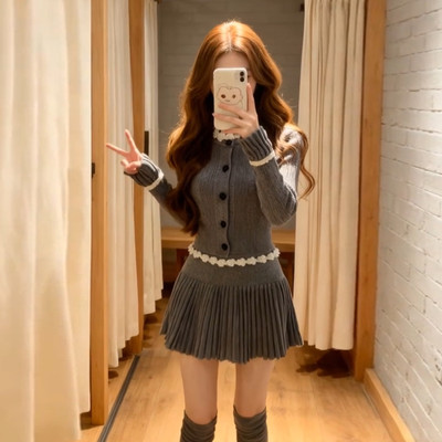 早春富家千金miu系针织套