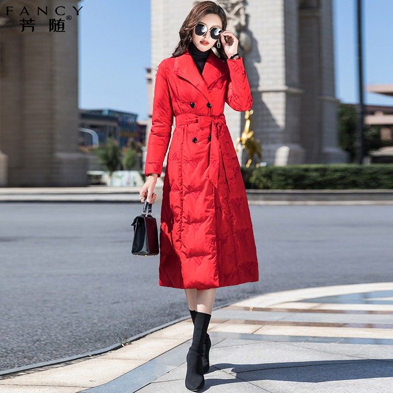 红色羽绒服女2026冬季新款高端白鸭绒轻薄过膝保暖冬装长款外套