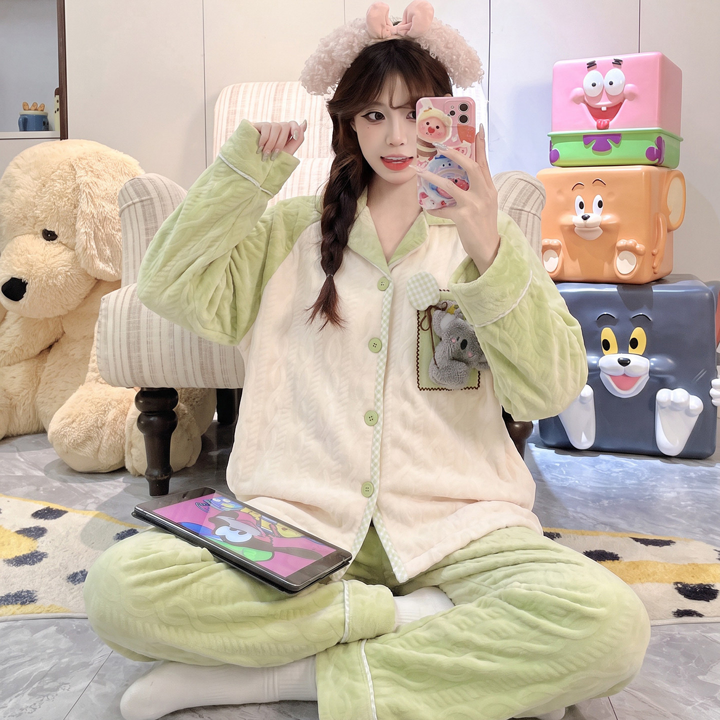 睡衣女海岛绒秋冬加厚保暖家居服