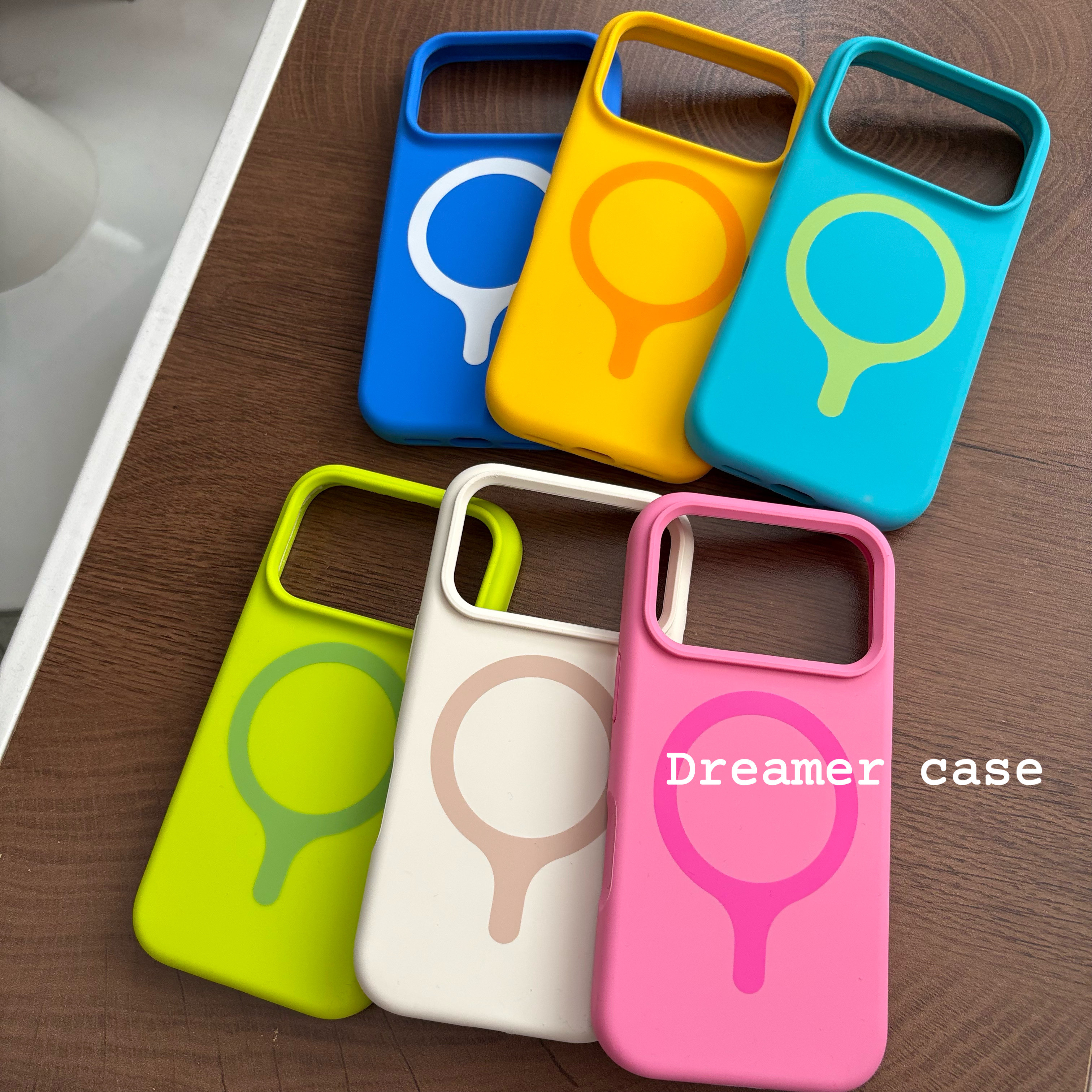 Dreamer｜全新液态硅胶手机壳适用苹果18pro Max/17pro多巴胺纯色磁吸保护套iPhone16pro Max防摔磨砂图片