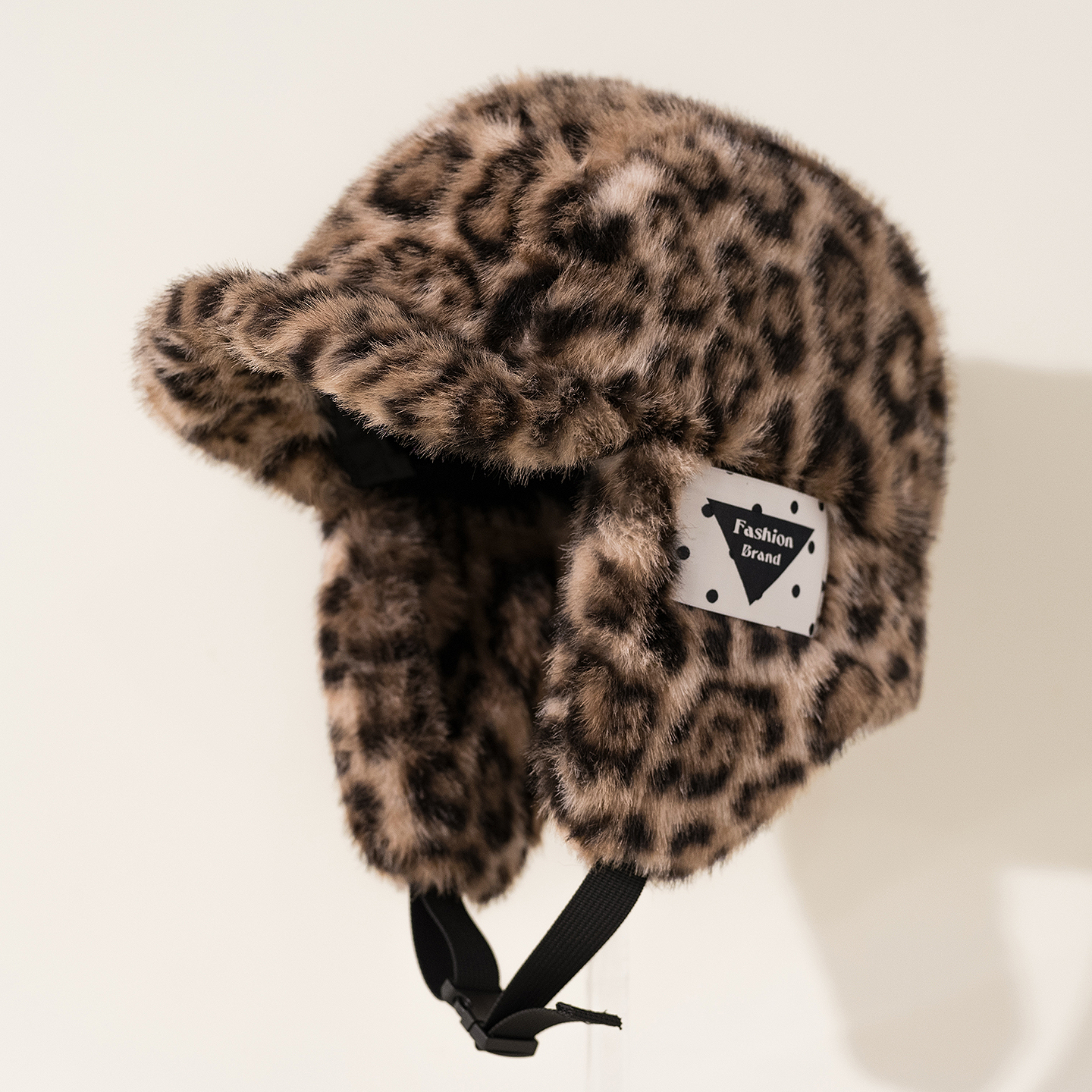 时尚豹纹毛绒护耳帽女冬季保暖加厚鸭舌雷锋帽骑车防风帽护脸柔软