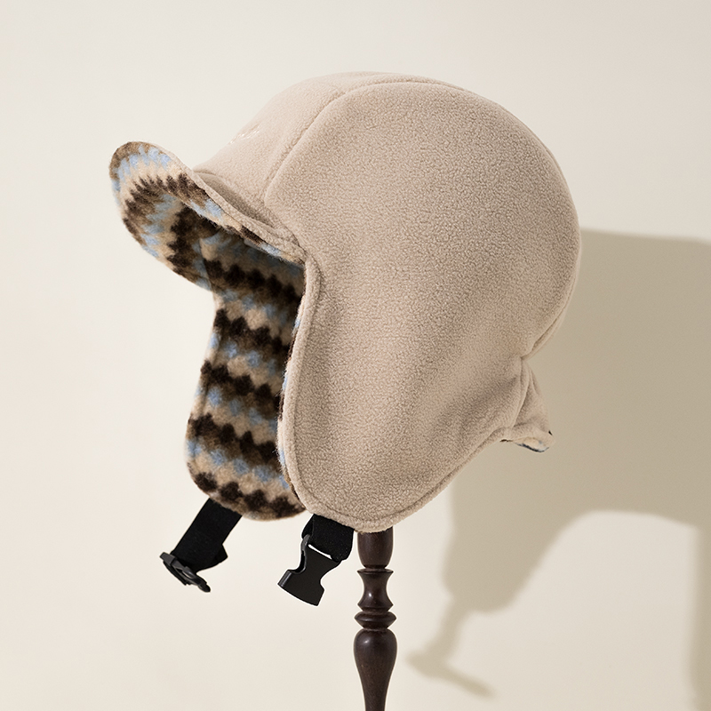 宽松大头围冬骑车头盔内胆护耳帽