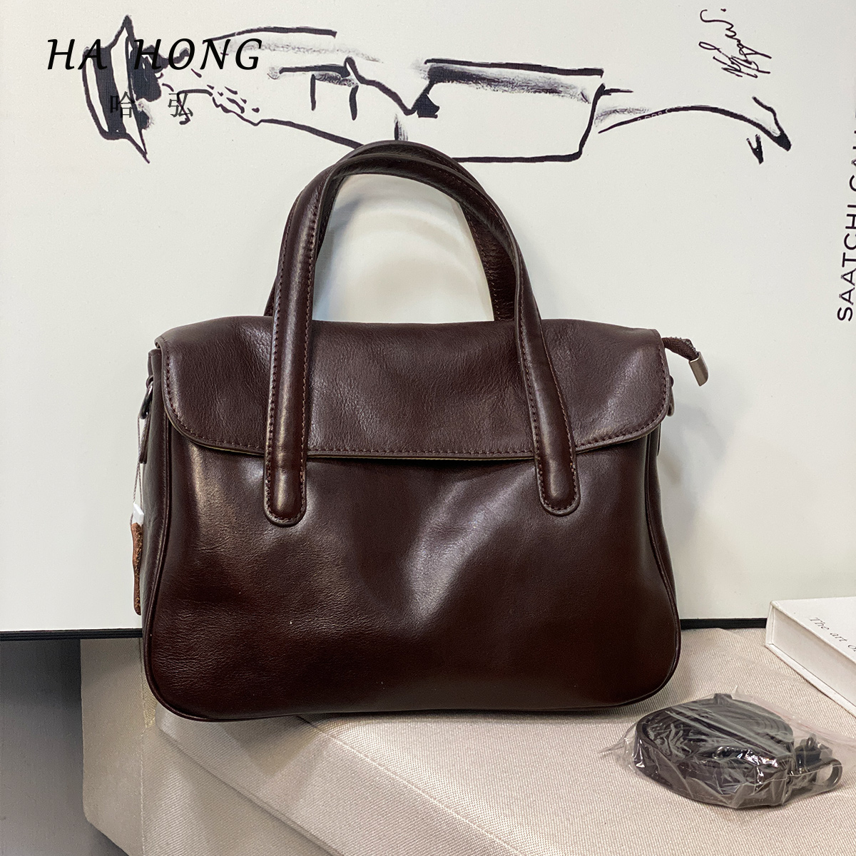 哈弘头层牛皮新款邮差包日常斜挎包休闲手提复古简约大容量公文包
