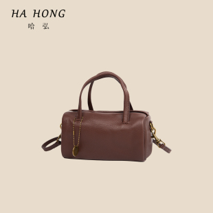 2025女款 腋下斜挎包软皮简约潮流百搭时尚 羊皮小方包女式 哈弘新款