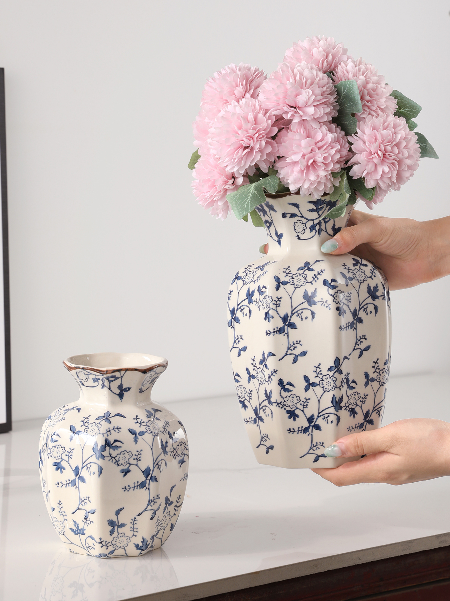 新中式陶瓷花瓶摆件客厅插花水养插花桌面花器青花瓷复古花瓶一对