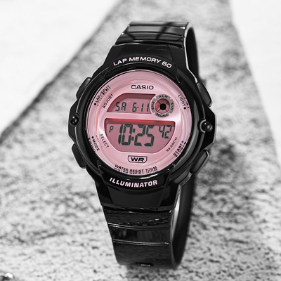 卡西欧手表女学生手表户外运动防水石英表LWS-1200H-7A3海外直邮