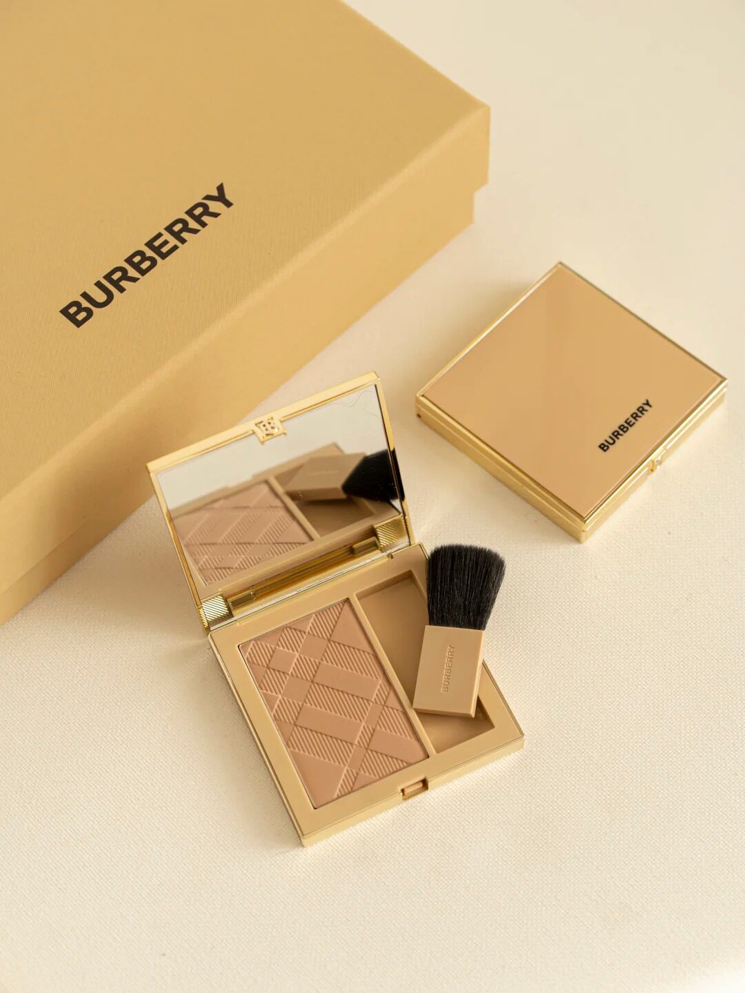 Clear the loss! Burberry Burberry Windbreaker Plaid Blush, 20 11 32 93 40