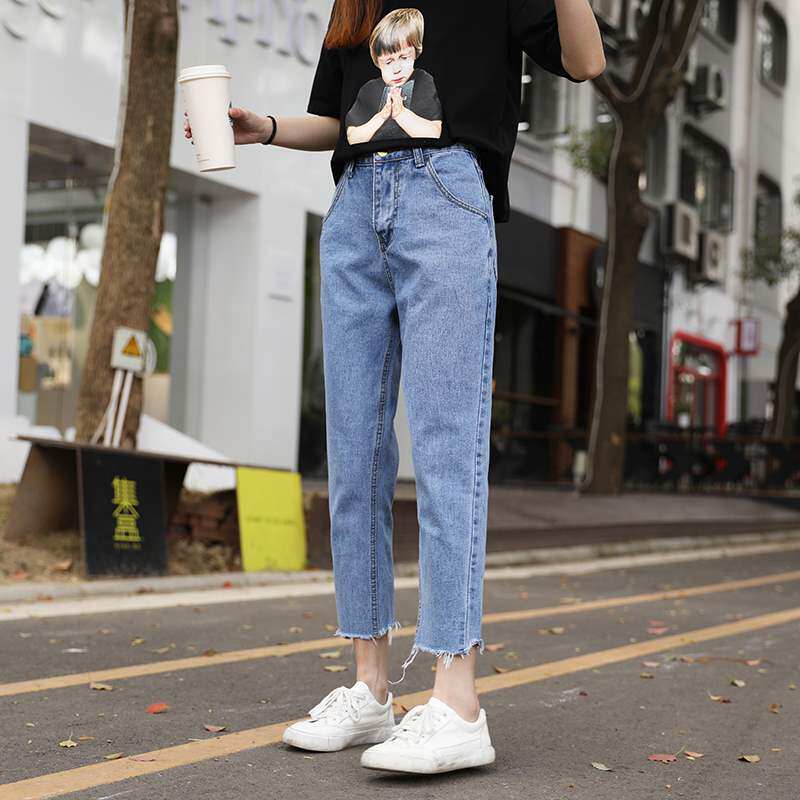 大人流行浅色系街拍宽腿天蓝色牛仔裤女青年小直筒女款大气社会在类目 女装/女士精品, 牛仔裤中 - 来自Buy2taobao.com提供专业的淘宝代购服务
